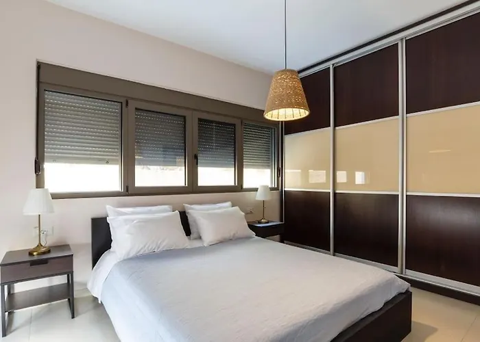 J&g Rhodes Flat Apartamento