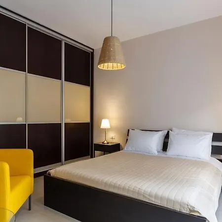 Daire J&g Rhodes Flat *