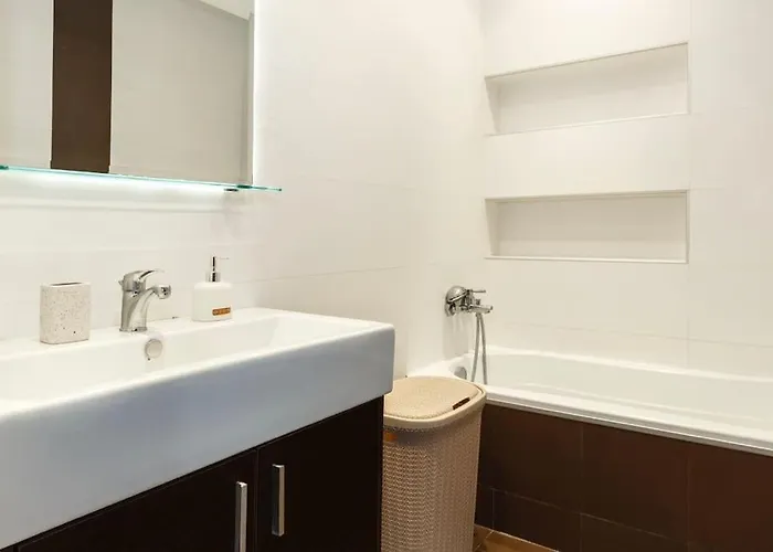 J&g Rhodes Flat Daire Rhodes City